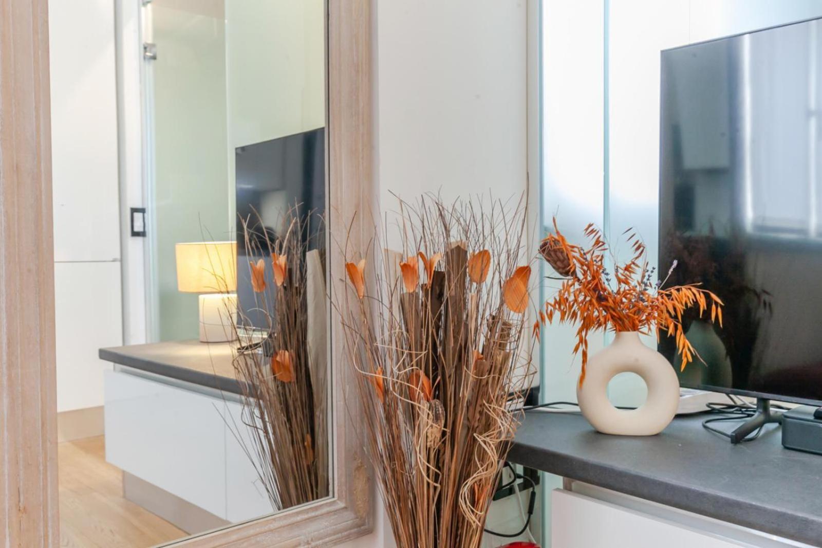 "Cine Cozy Loft" 3 Min Walk To Porta Romana Metro Station & Qc Terme Milaan Buitenkant foto